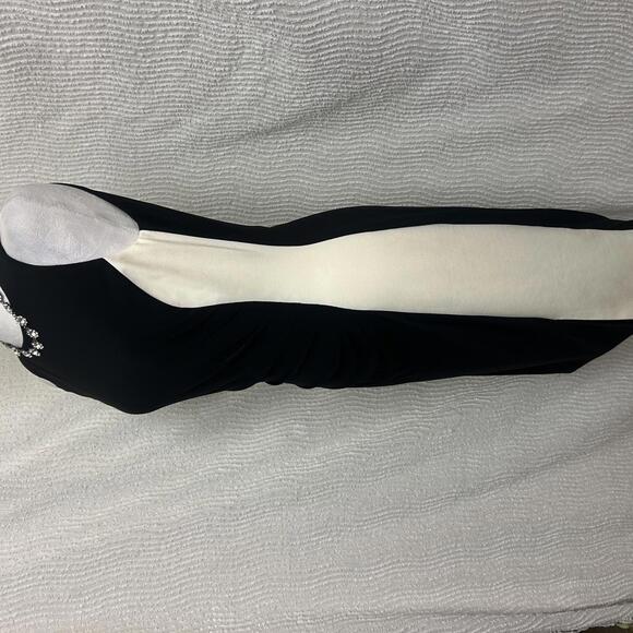 Lauren Ralph Lauren Black Cocktail Dress Size 6 White Panel Cinched Slinky Knee - Picture 2 of 8